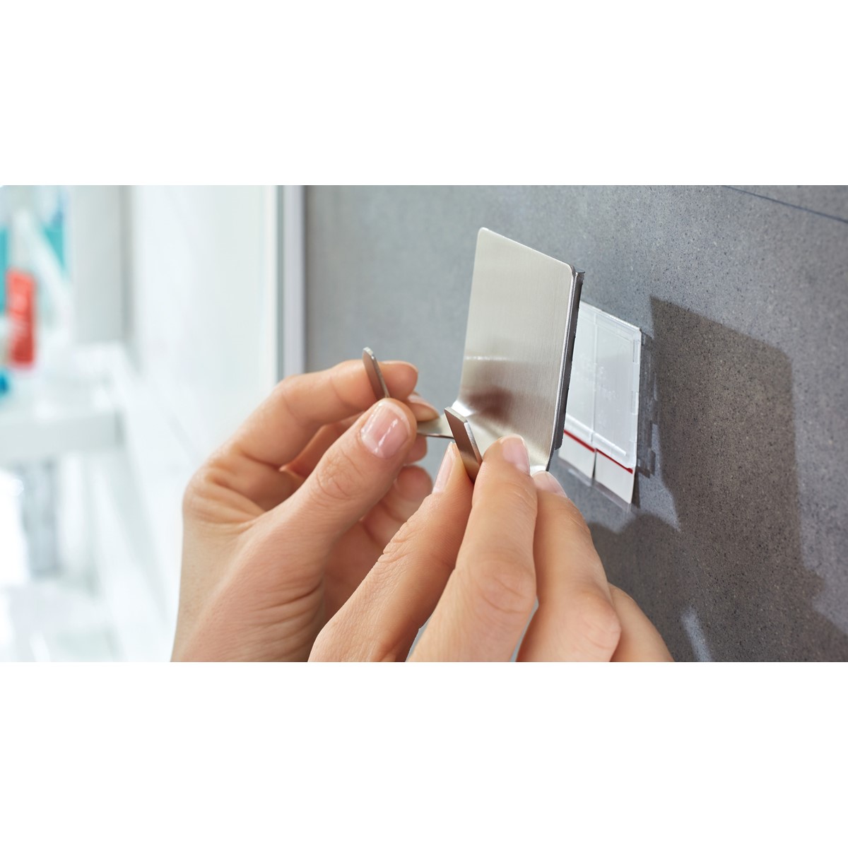 Q.TA' 6 GANCIO ADESIVO TESA POWERSTRIPS GRANDE BIANCO 2